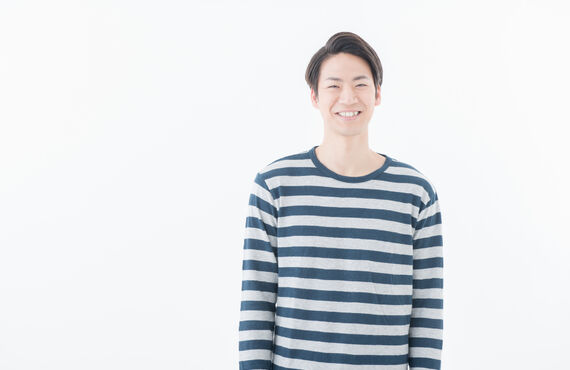 薄毛でお悩みの２０代男性の方へ